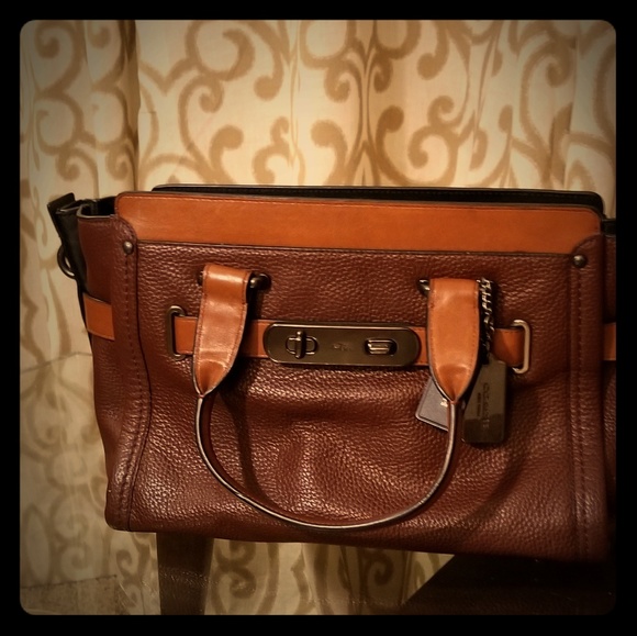 Coach bag - Picture 1 of 5
